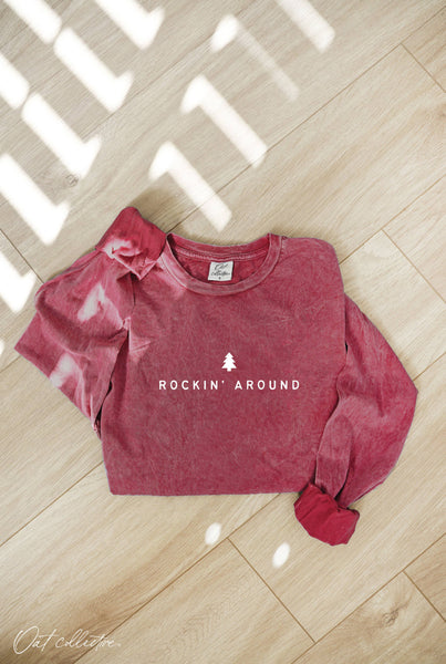 ROCKIN' AROUND Mineral Washed Long Sleeve Graphic Top: FOREST / L