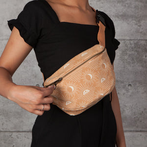 Soleli Hip Bag