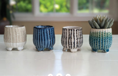 Small Planters assorted