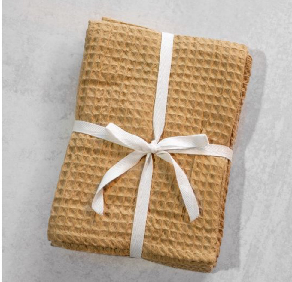 BEIGE WAFFLE HAND TOWELS