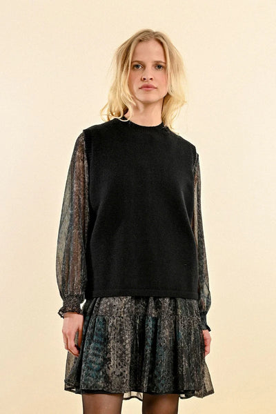 Sleeveless Sweater