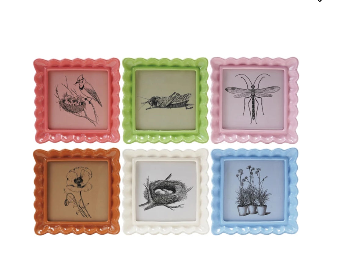 Ruffled Frames