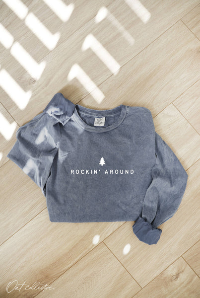 ROCKIN' AROUND Mineral Washed Long Sleeve Graphic Top: FOREST / L