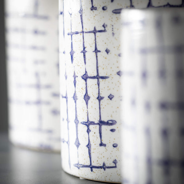 BLUE AND WHITE POTS 3 SIZES
