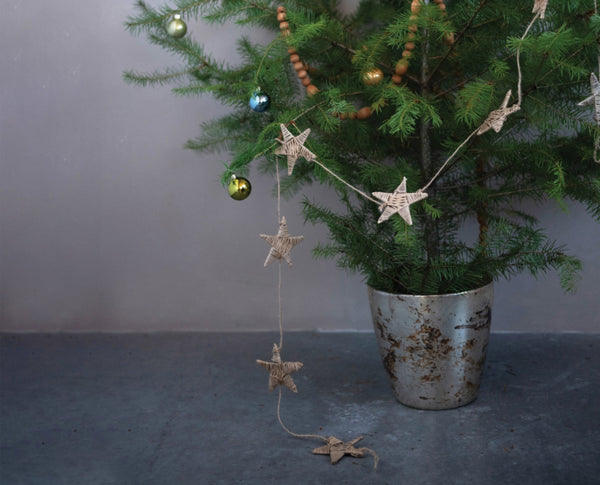 Hand-Woven Dried Natural Lata Star Garland