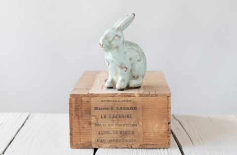*Distressed Terracotta Rabbit