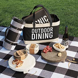 Outdoor Dining Tote